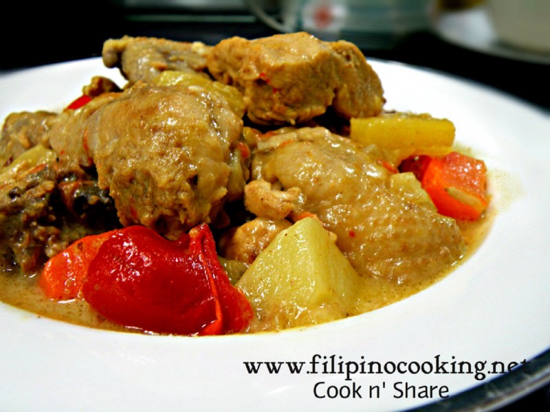 pininyahang manok sa gata