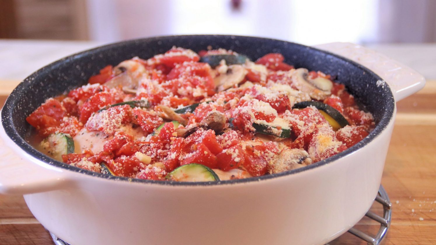 zucchini “pasta” with chicken, white wine, & tomatoes