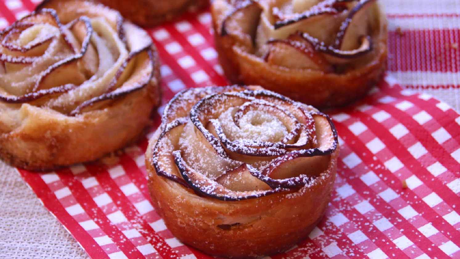 Easy Apple Rose Pasty Recipe - Cook n' Share