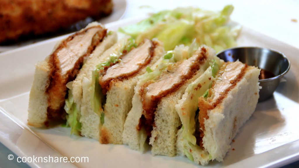 chicken cutlet sandwich