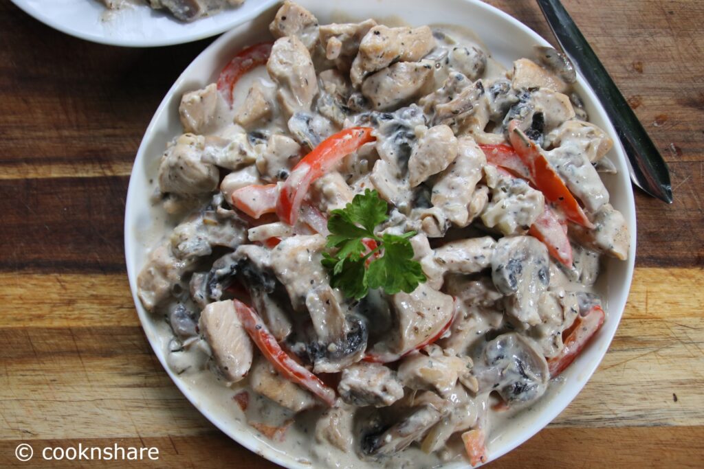 creamychickendinnermushroomsandbellpeppers