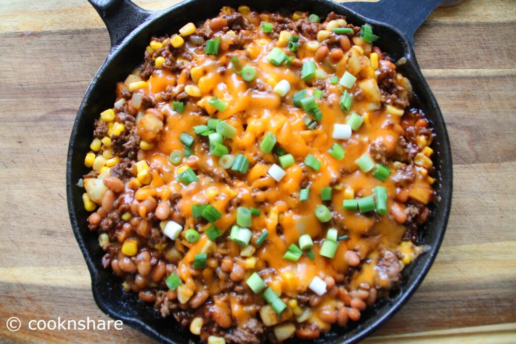 boldsmokybbqflavoredgroundbeefpotatoskillet